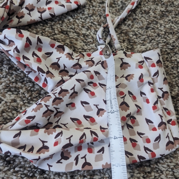 Faithfull The Brand Cream Floral Tulip Swim Set - Picture 8 of 9